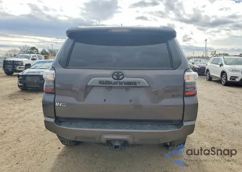 2018 Toyota 4Runner Sr5 z USA, uszkodzony, nr VIN JTEZU5JR0J5184863
